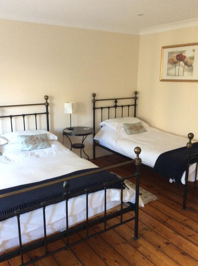 The Barn Bed And Breakfast เฮล ภายนอก รูปภาพ