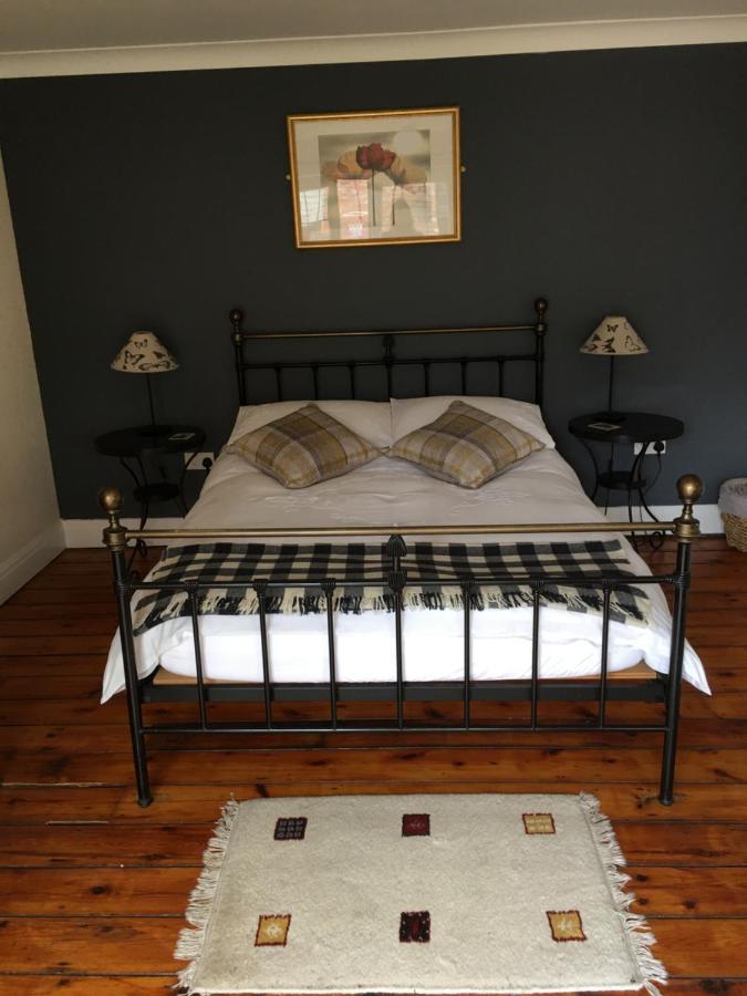 The Barn Bed And Breakfast เฮล ภายนอก รูปภาพ